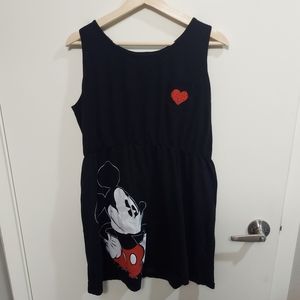 Disneyland Tshirt dress XXL runs small